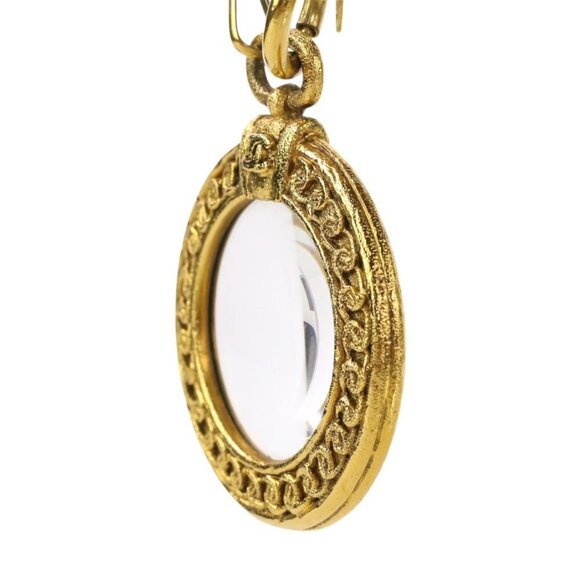 CHANEL Vintage Gold Logo Necklace - Picture 4 of 10